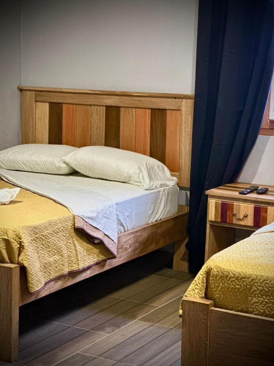 Blasina Beer Hostel Бокете Экстерьер фото