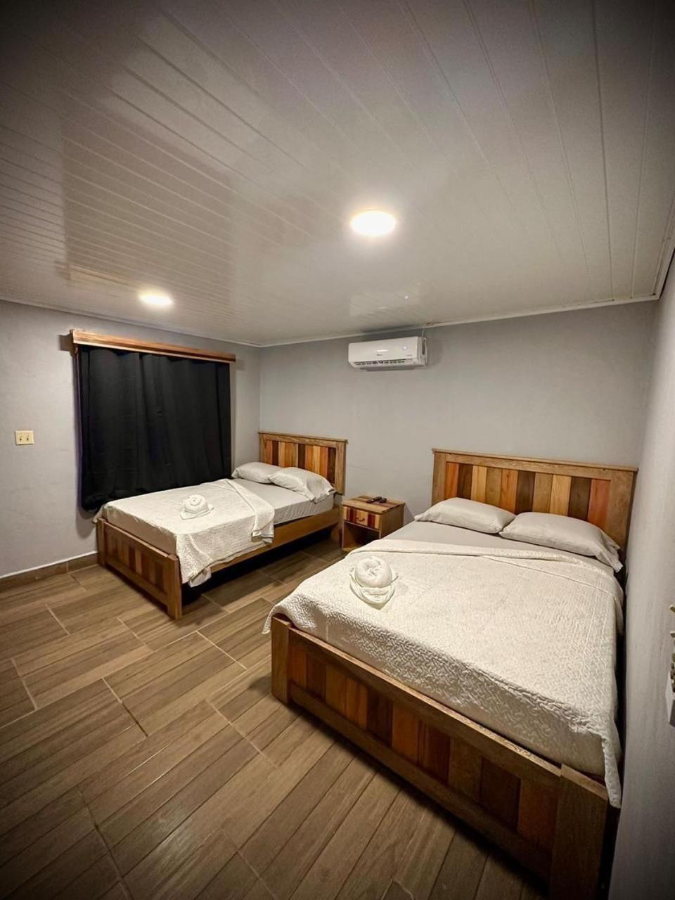Blasina Beer Hostel Бокете Экстерьер фото