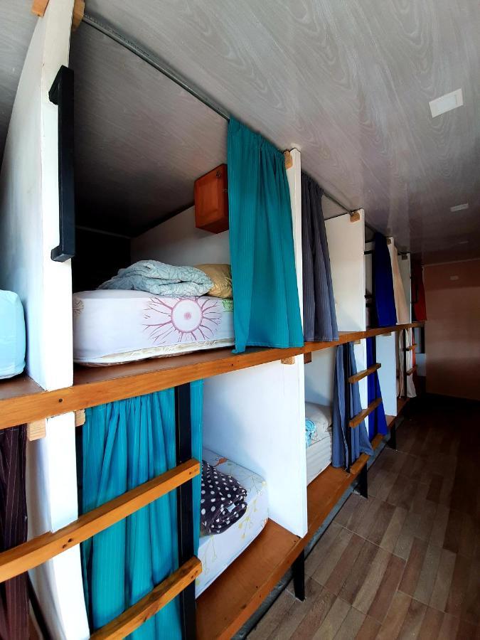 Blasina Beer Hostel Бокете Экстерьер фото
